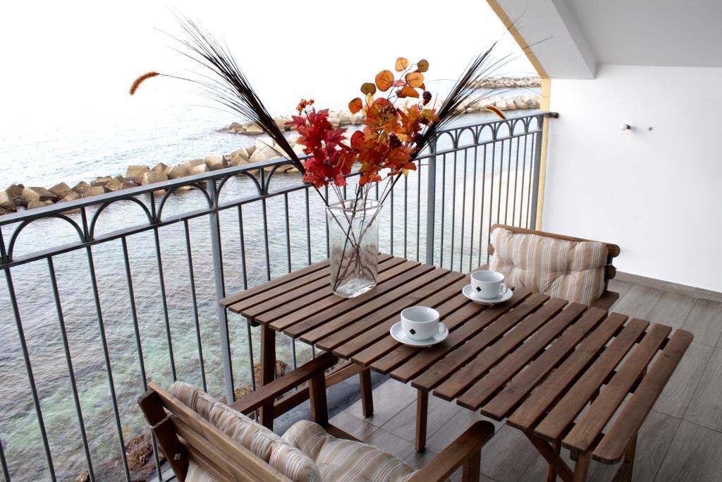 Marina Holiday Home 皮佐 外观 照片